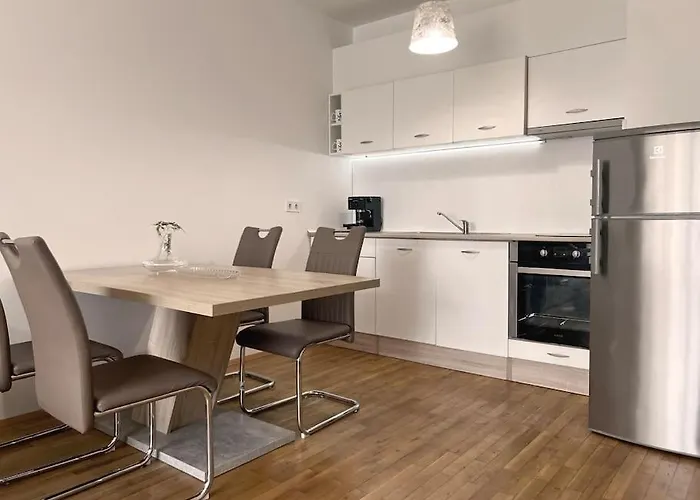 아파트 Rosie's Cozy Bright Summer Paradise *